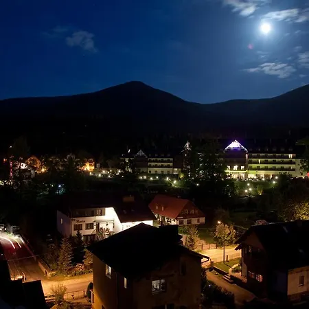 Szafir Karkonoszy * Karpacz